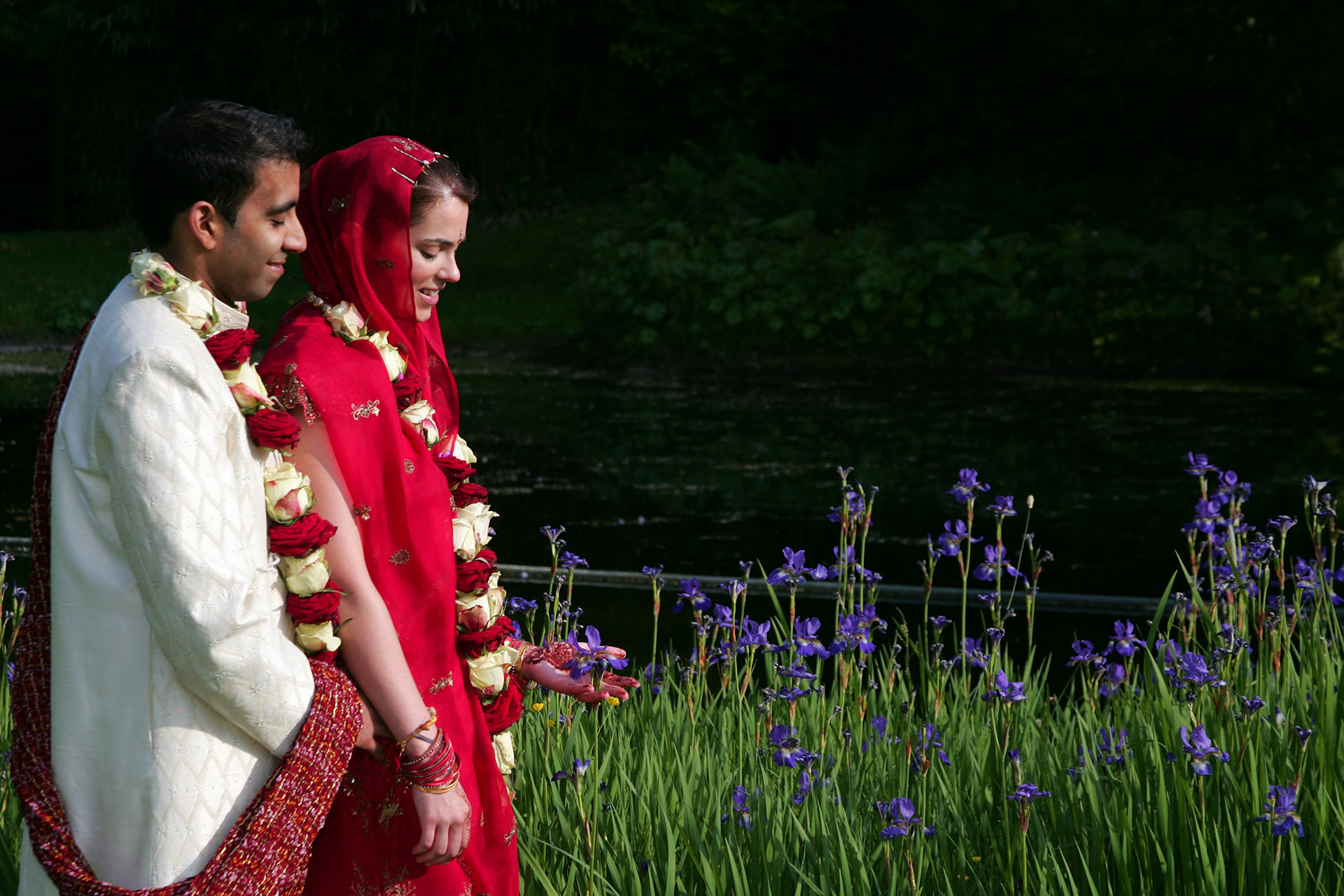 INDIAN, ASIAN WEDDING PHOTOGRAPHY HAMPSHIRE, UK